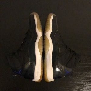 Nike Jordan 11 “Space Jam”